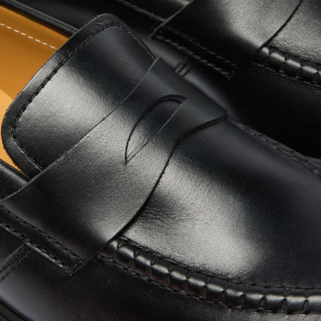 Dr. Martens Delapre Penny Loafer Black