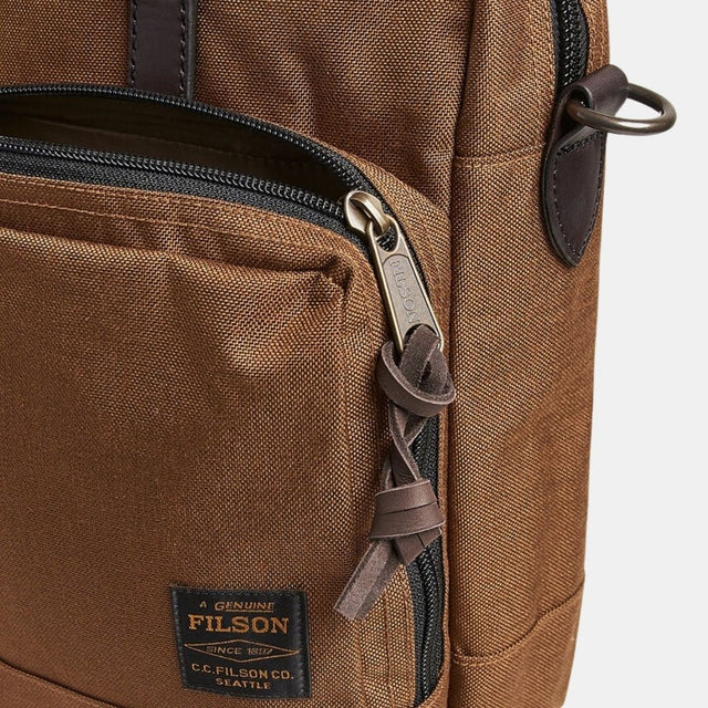Filson Dryden Briefcase Whiskey