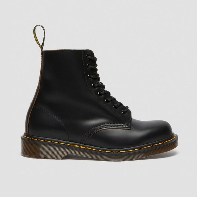 Dr. Martens Vintage 1460 Unisex Black Quilon