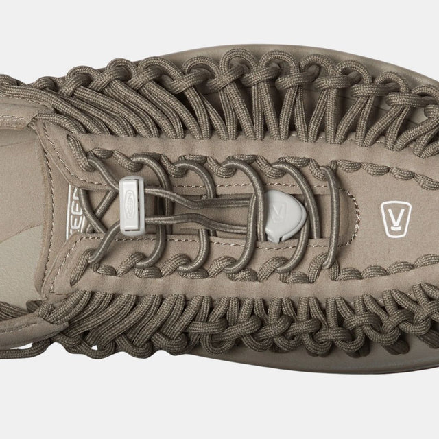 Keen Men's UNEEK Sneaker Timberwolf & Plaza Taupe