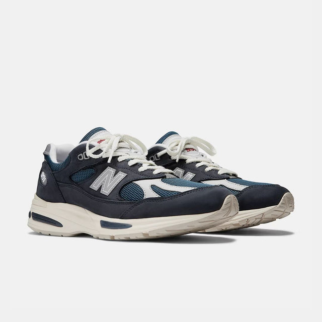 New Balance Made In UK 991v2 Navy Smoked Pearl & Silver