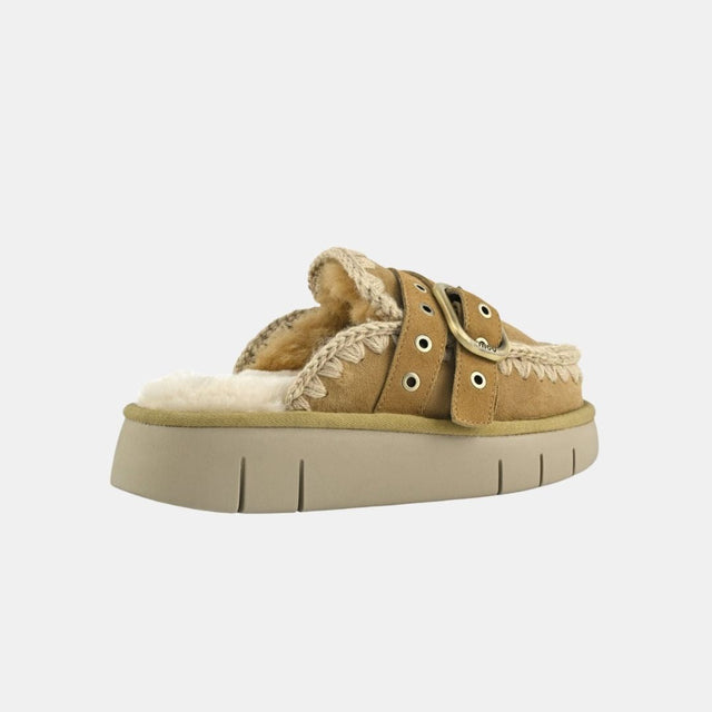Mou Bounce Clog Buckle Straps Tobacco
