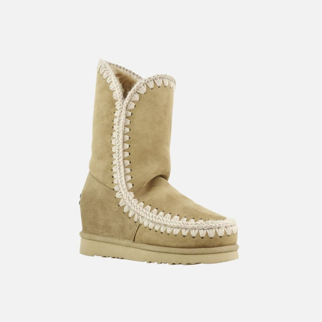 Mou Eskimo Inner Wedge Tall Tobacco