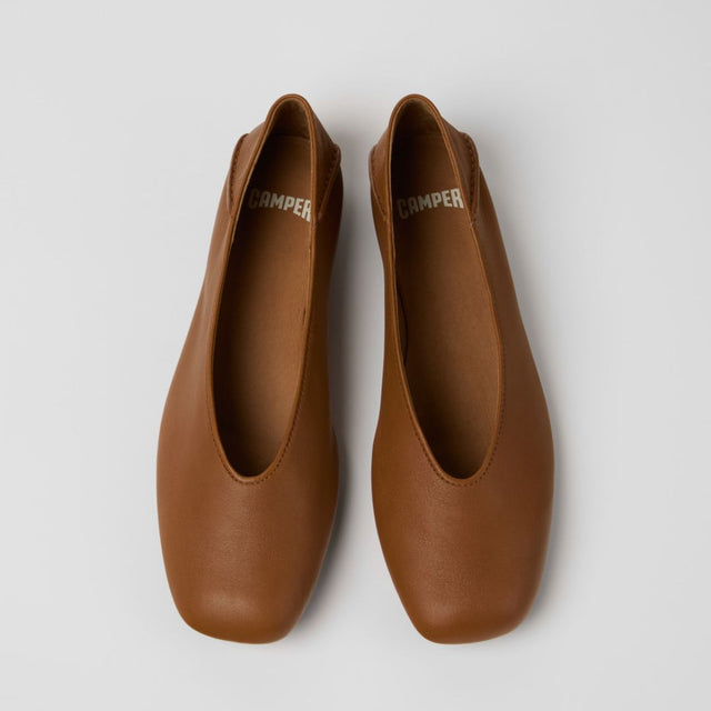 Camper Casi Myra Brown