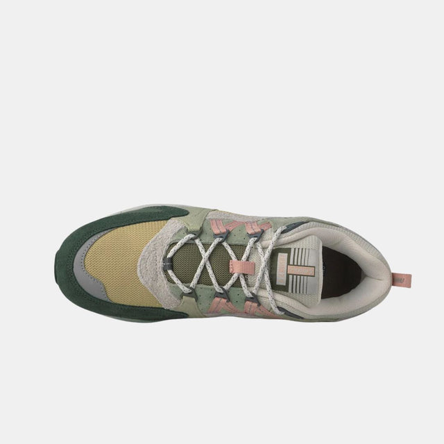 Karhu Fusion 2.0 Darkset Spruce & Cameo Rose