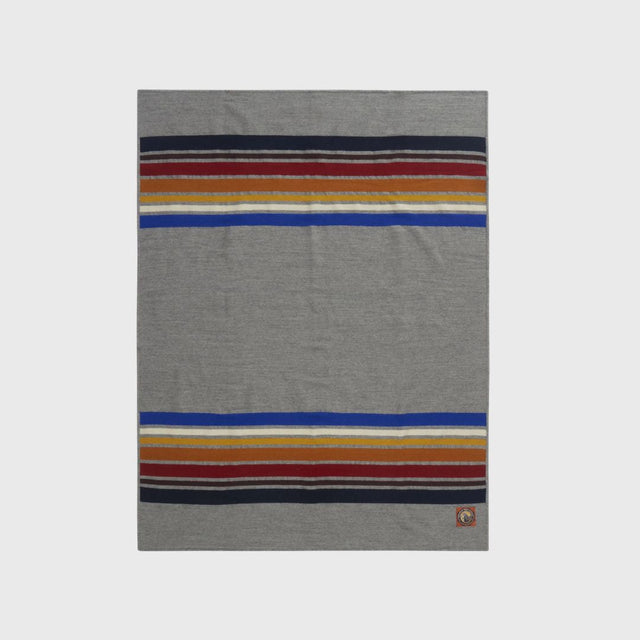 Pendleton National Park Throw With Carrier Yosemite