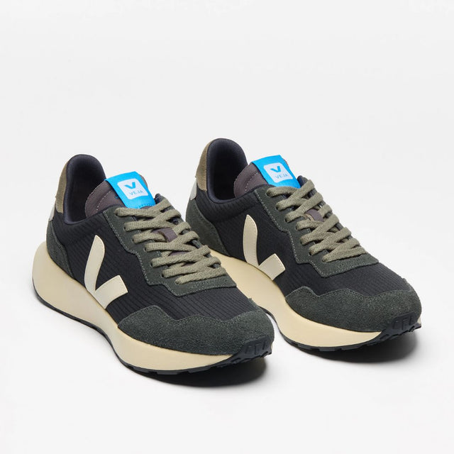 Veja Men's Paulistana Ripstop Black Pierre