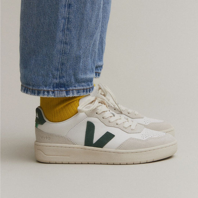 Veja Men's V-90 Leather White White Cyprus