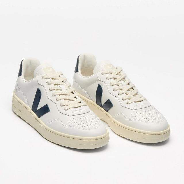 Veja Women's V-90 Leather Extra White Nautico
