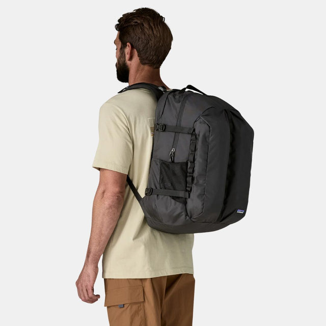 Patagonia Refugio Daypack 32L Black