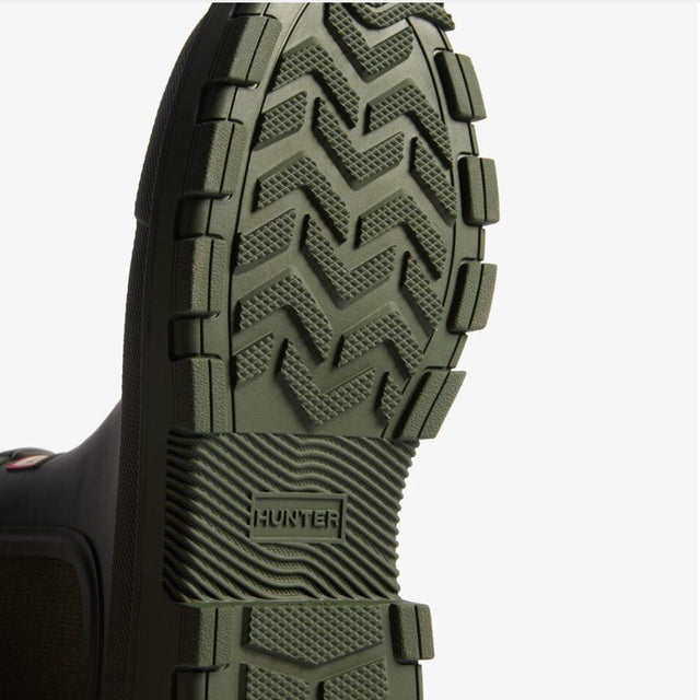 Hunter Unisex Elements Elastic Chelsea Boot Dark Olive