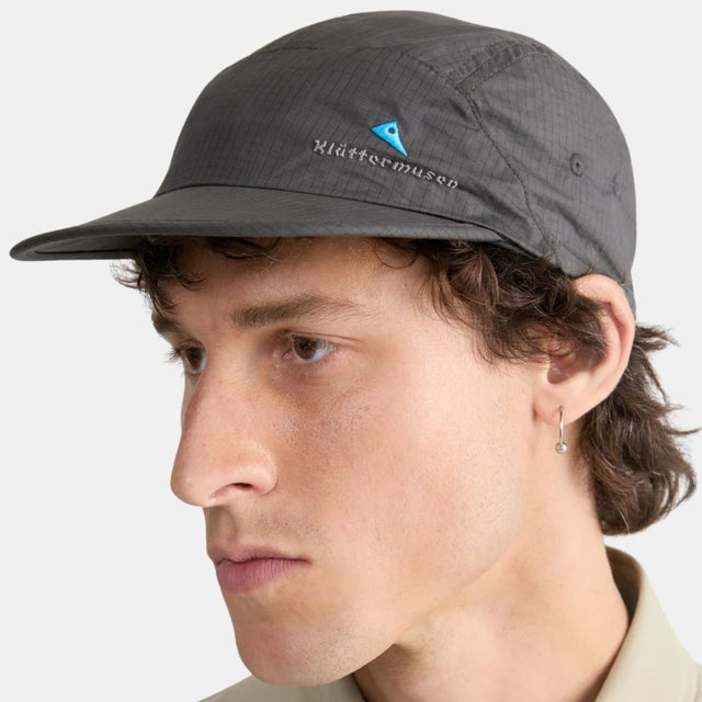 Klattermusen Ansur Five Panel Cap Black