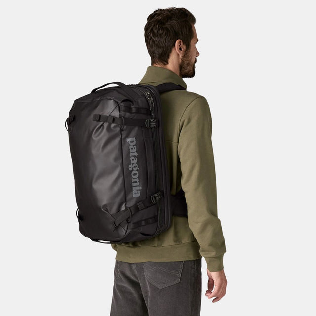 Patagonia Black Hole MLC 45L Black w/Black